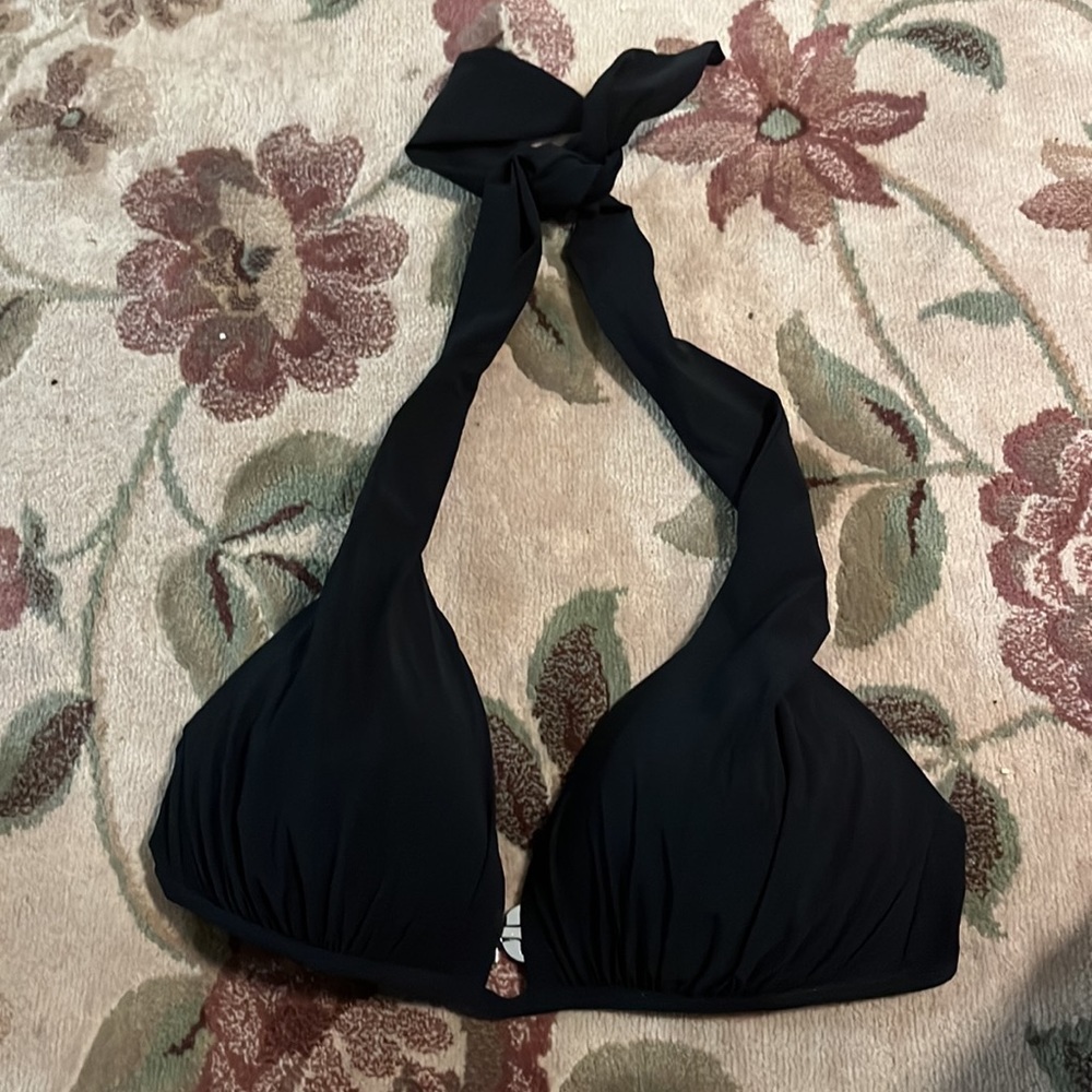 Victoria’s Secret black triangle bikini top